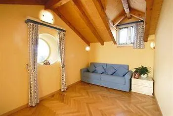 Aparthotel Bottacin 4*