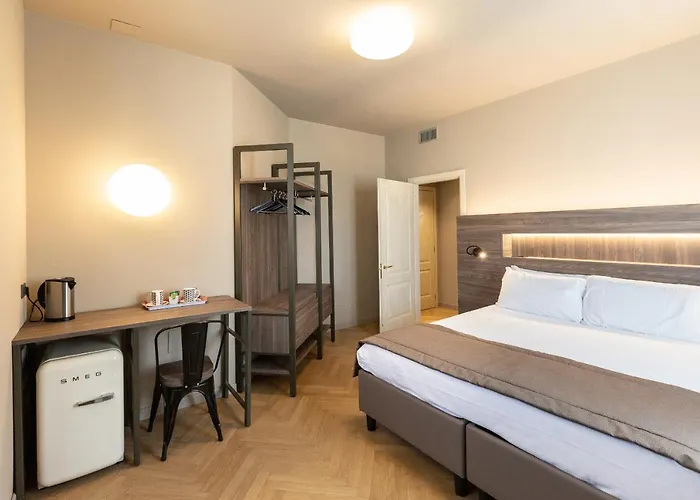 Bottacin Aparthotel Trieste